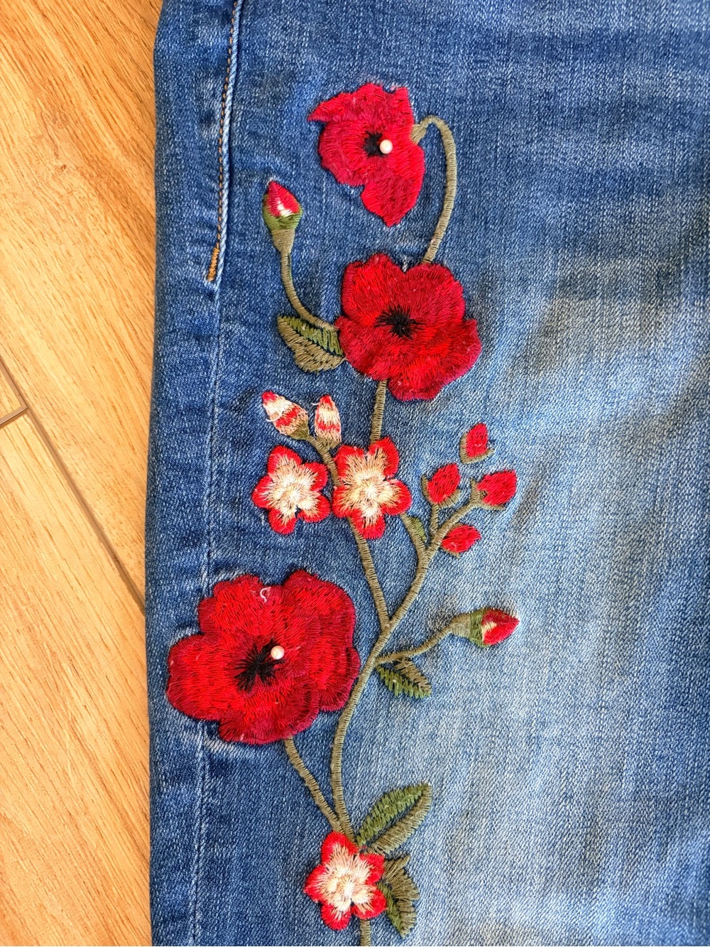 a.n.a Blue Skinny Jeans with Red Floral Embroidery - Picture 3 of 5
